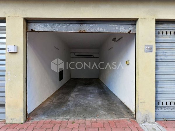 appartamento in vendita a Milano in zona Forlanini