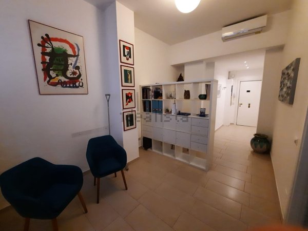 ufficio in vendita a Milano in zona Sant'Ambrogio