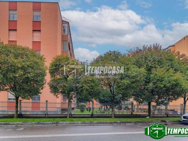 appartamento in vendita a Milano in zona Vialba