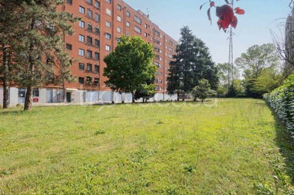 appartamento in vendita a Milano in zona Chiesa Rossa