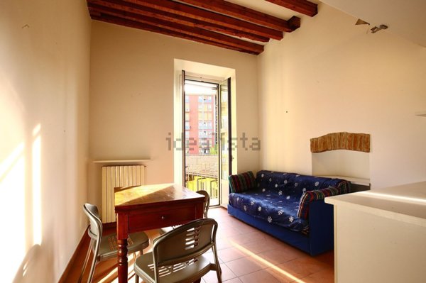 appartamento in vendita a Milano in zona Porta Genova