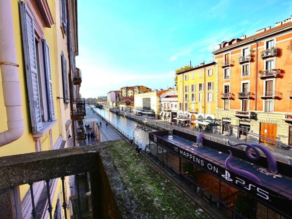 appartamento in vendita a Milano in zona Porta Genova