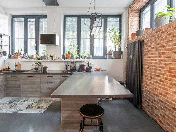 appartamento in vendita a Milano in zona Porta Genova