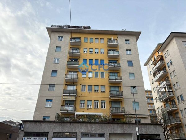 appartamento in vendita a Milano in zona Piazzale Lodi
