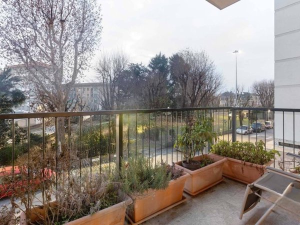 appartamento in vendita a Milano in zona Gorla