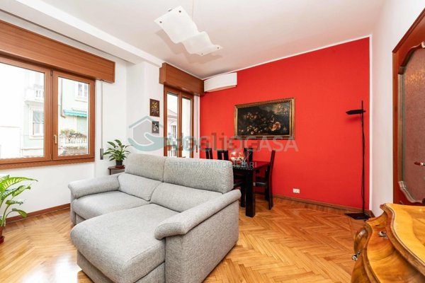 appartamento in vendita a Milano in zona Città Studi