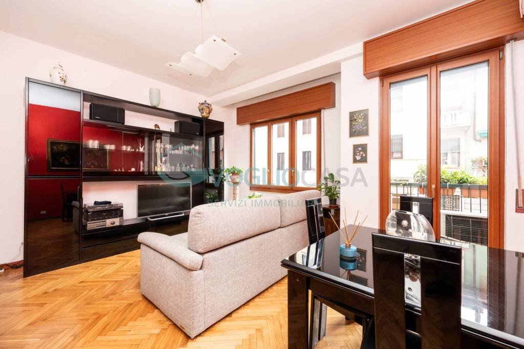 appartamento in vendita a Milano in zona Città Studi