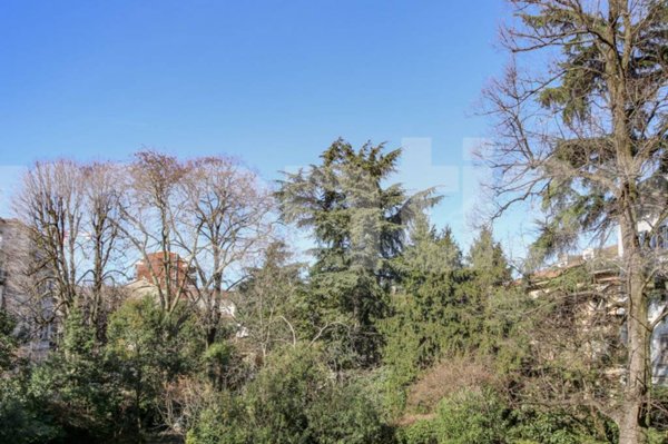 appartamento in vendita a Milano in zona Solari