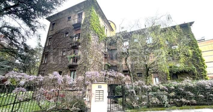 appartamento in vendita a Milano in zona San Siro