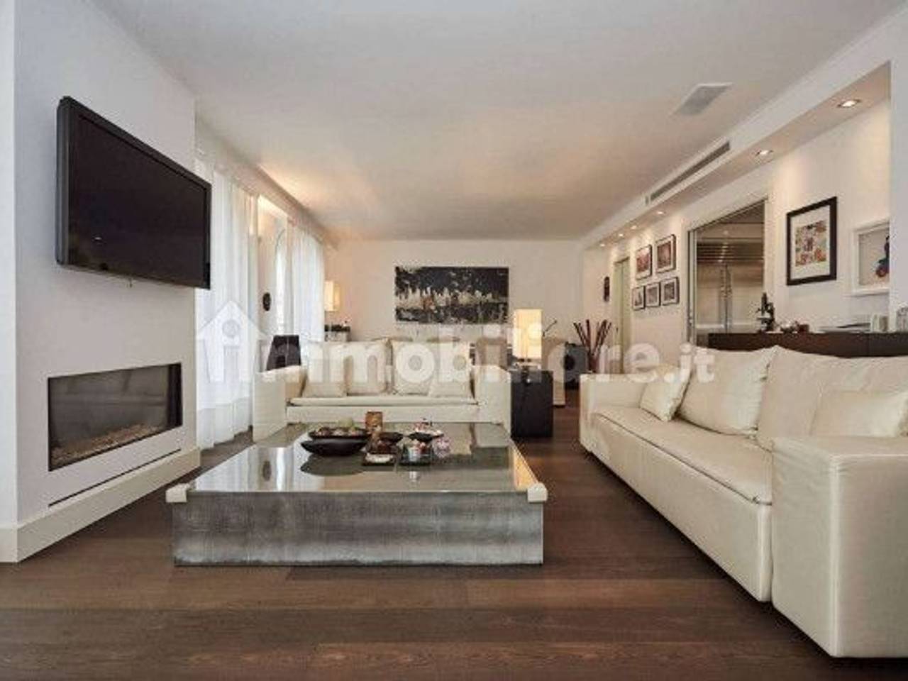 appartamento in vendita a Milano in zona Baggio