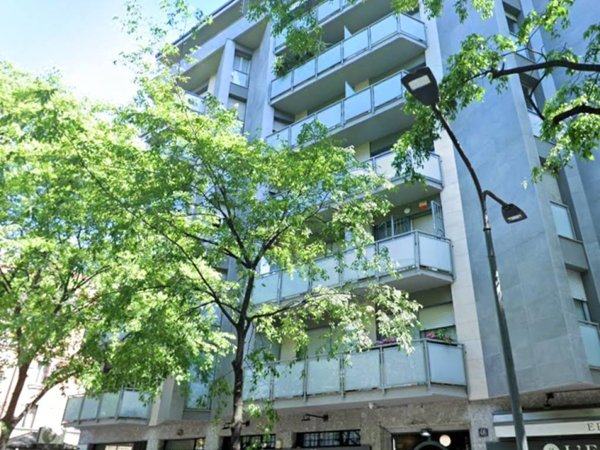 appartamento in vendita a Milano in zona Città Studi