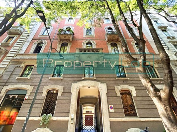 appartamento in vendita a Milano in zona Cadorna