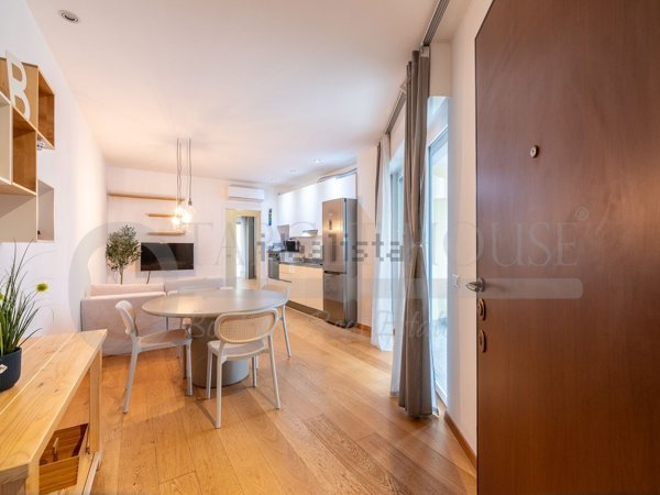 appartamento in vendita a Milano in zona Isola