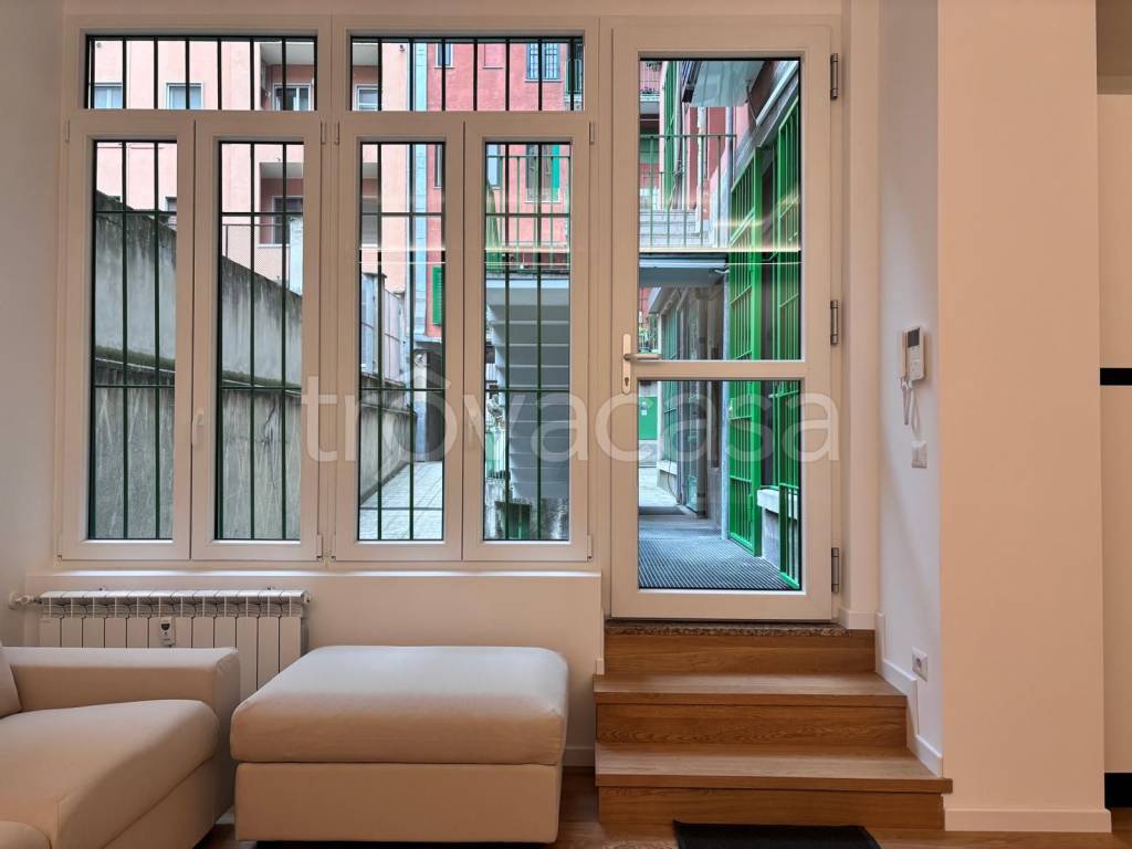 appartamento in vendita a Milano in zona Solari
