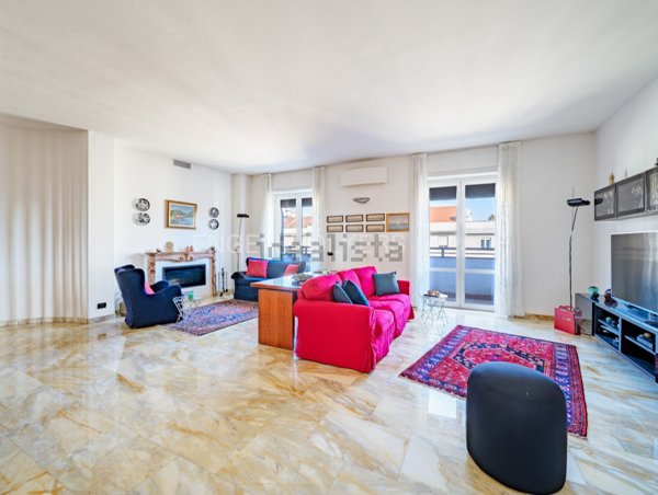 appartamento in vendita a Milano in zona Porta Venezia