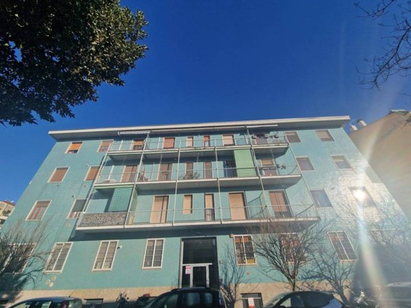 appartamento in vendita a Milano in zona Vigentino