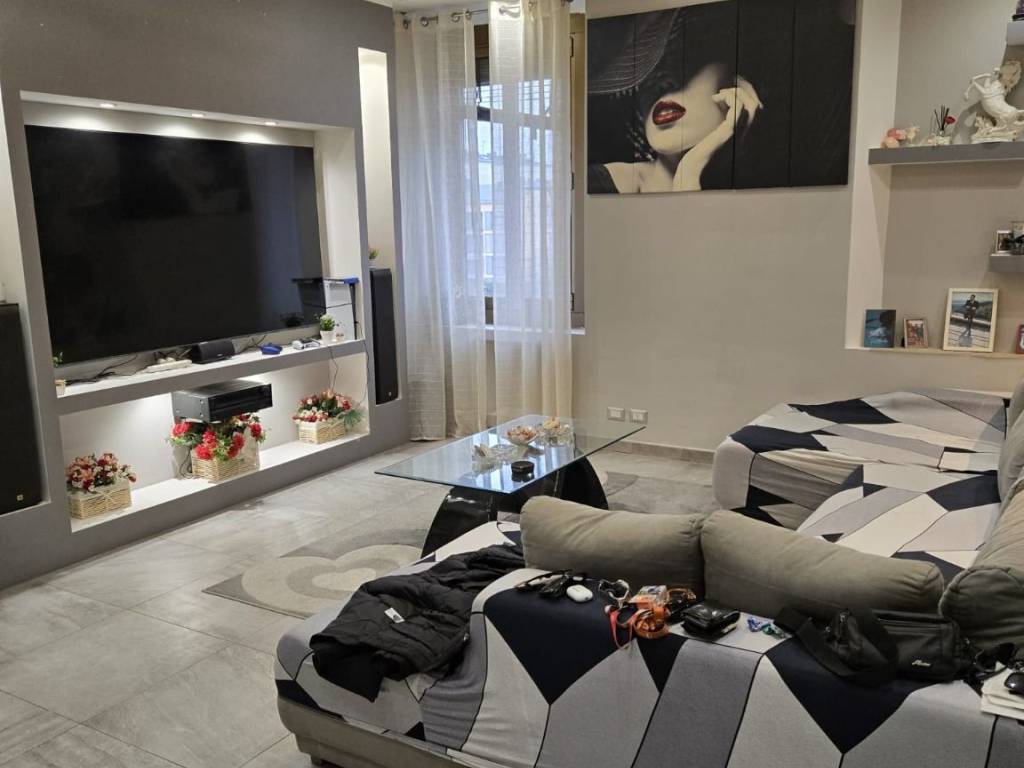 appartamento in vendita a Milano in zona Chiesa Rossa