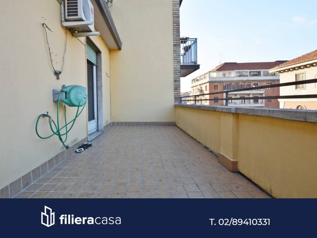 appartamento in vendita a Milano in zona Famagosta