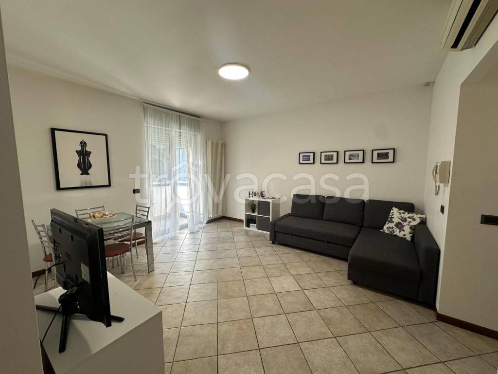 appartamento in vendita a Milano in zona Casoretto