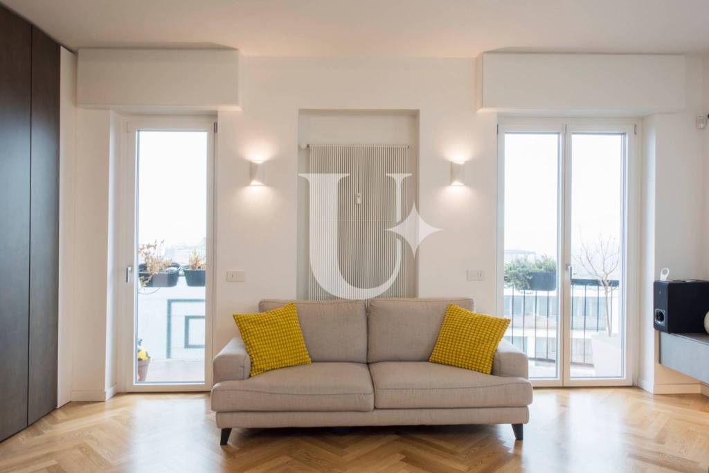 appartamento in vendita a Milano in zona Solari