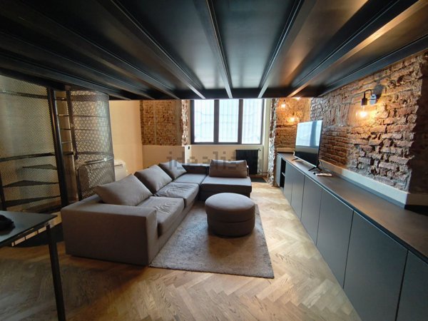 appartamento in vendita a Milano in zona Dergano