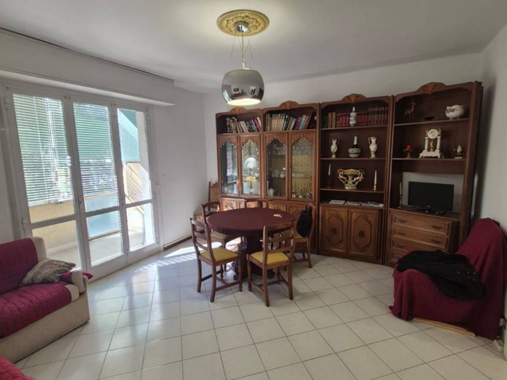 appartamento in vendita a Milano in zona Affori