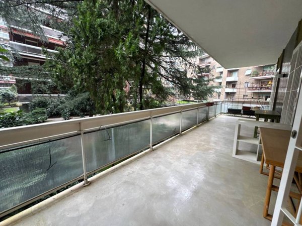 appartamento in vendita a Milano in zona Centro Direzionale