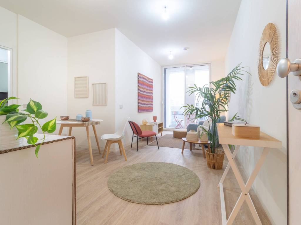 appartamento in vendita a Milano in zona Vigentino