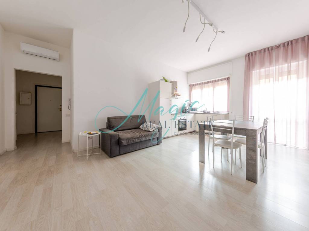 appartamento in vendita a Milano in zona Città Studi