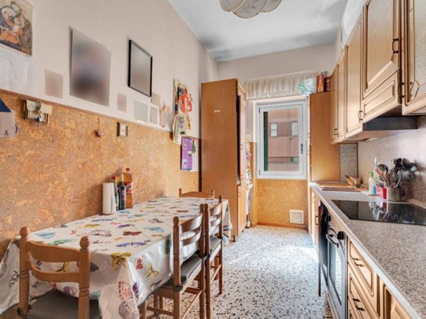 appartamento in vendita a Milano in zona Barona