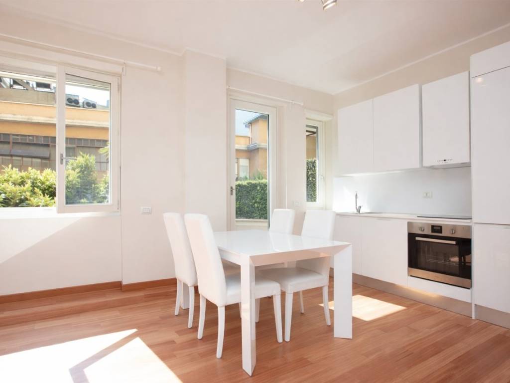 appartamento in vendita a Milano in zona Il Portello