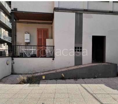 appartamento in vendita a Milano in zona Segnano