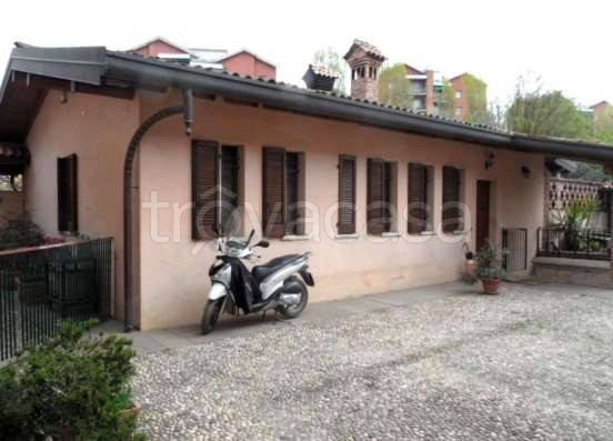 appartamento in vendita a Milano in zona Niguarda