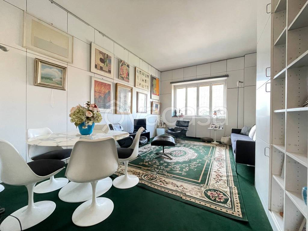 appartamento in vendita a Milano in zona Centro Direzionale