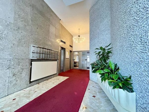 appartamento in vendita a Milano in zona Centro Direzionale