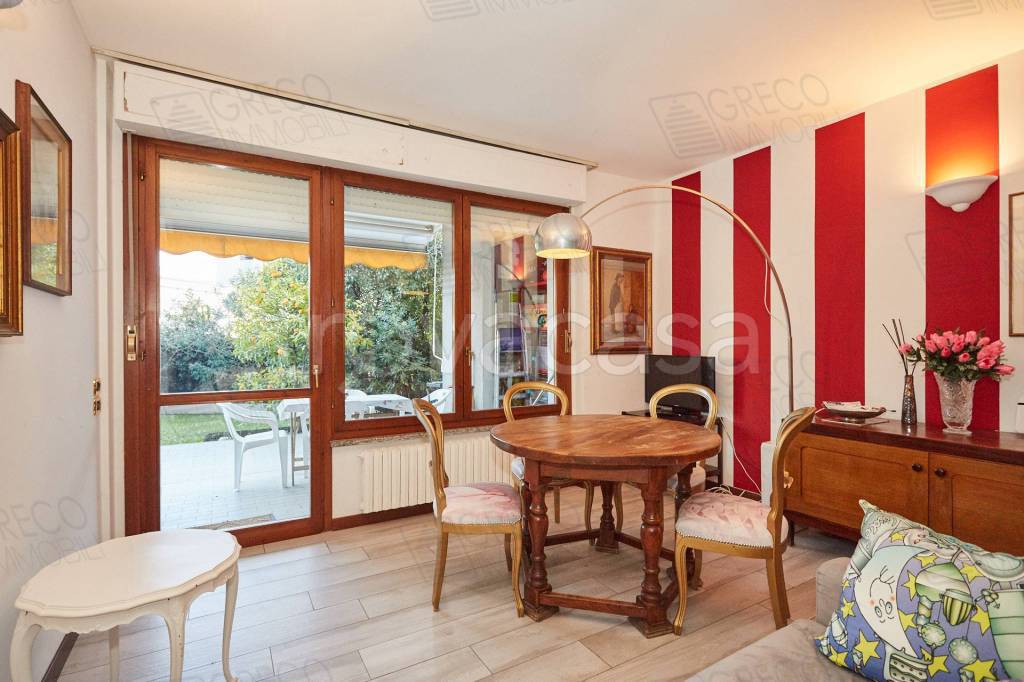 appartamento in vendita a Milano in zona Greco