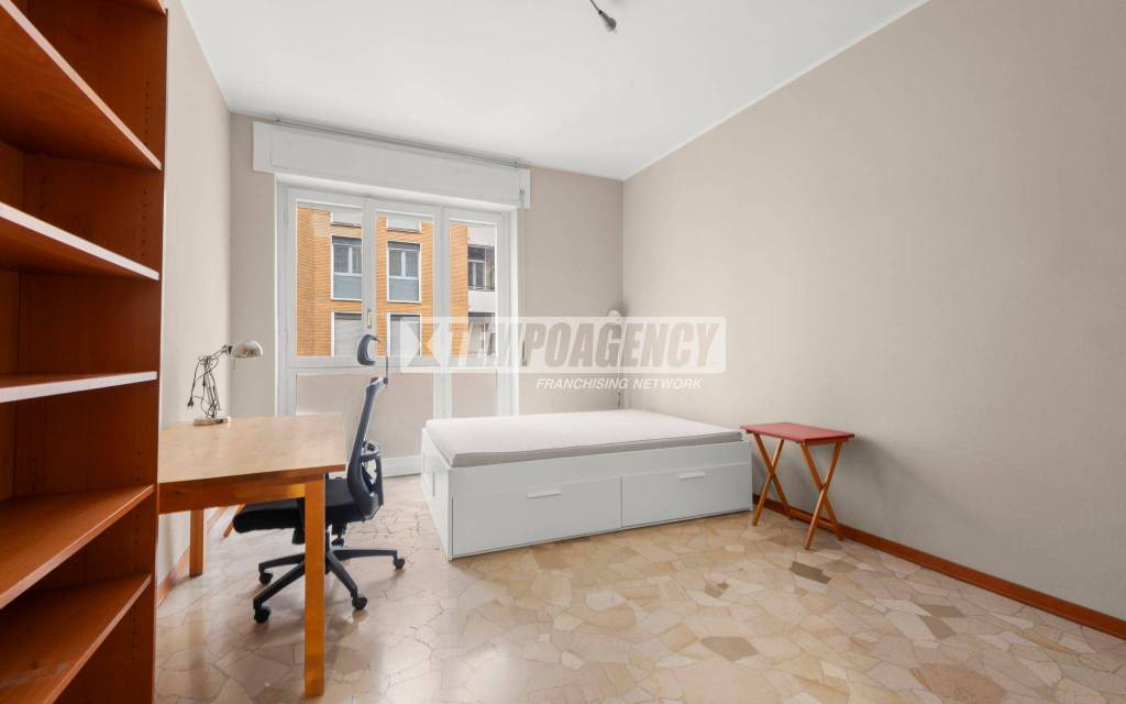 appartamento in vendita a Milano in zona Città Studi