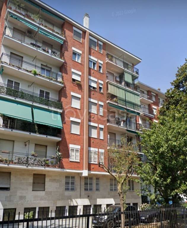appartamento in vendita a Milano in zona Affori