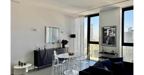 appartamento in vendita a Milano in zona Porta Nuova