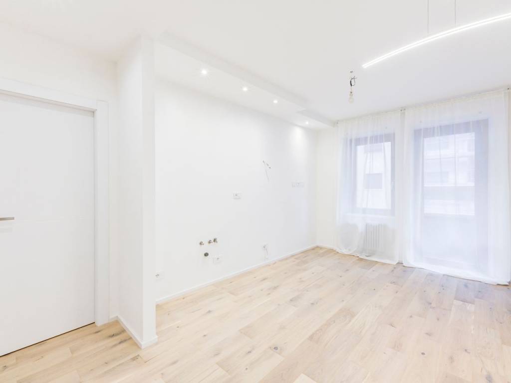 appartamento in vendita a Milano in zona Solari
