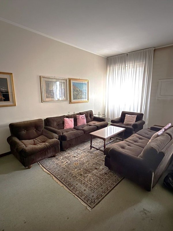 appartamento in vendita a Milano in zona Stadera