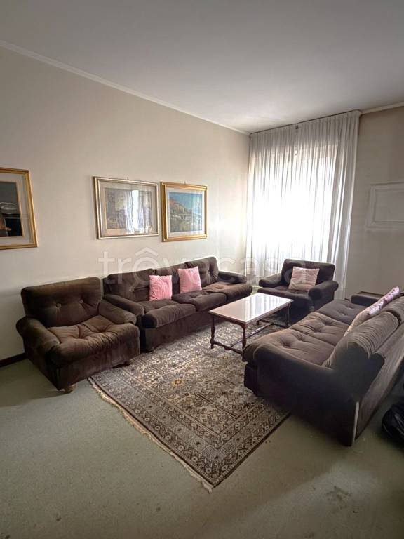 appartamento in vendita a Milano in zona Stadera