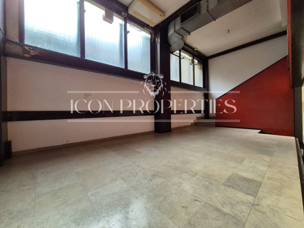 negozio in vendita a Milano in zona Centro Direzionale