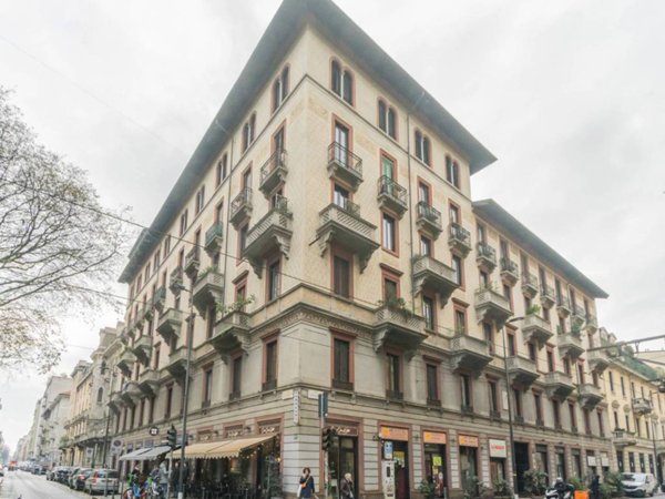 appartamento in vendita a Milano in zona Centro Direzionale