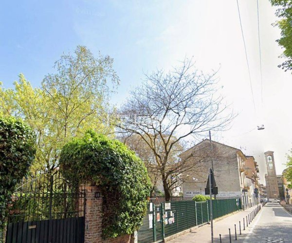 appartamento in vendita a Milano in zona Lambrate