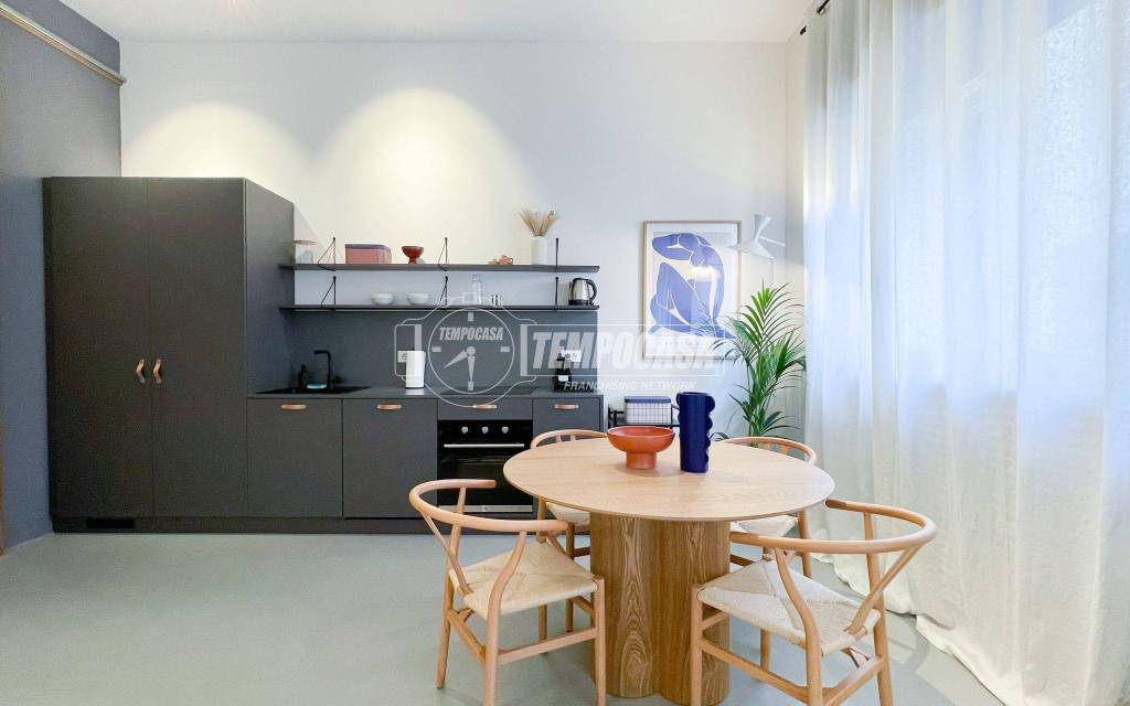 appartamento in vendita a Milano in zona Lambrate