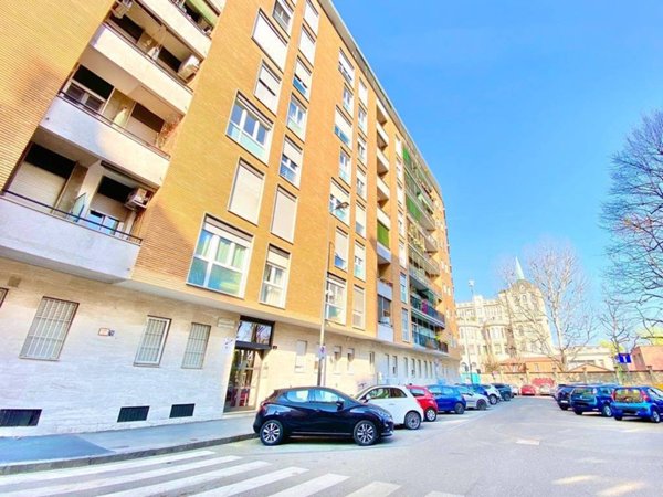 appartamento in vendita a Milano in zona Città Studi