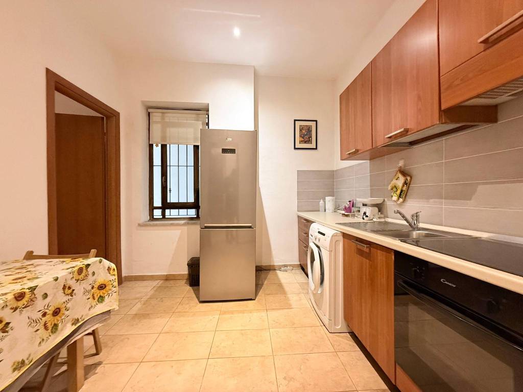 appartamento in vendita a Milano in zona Chiesa Rossa