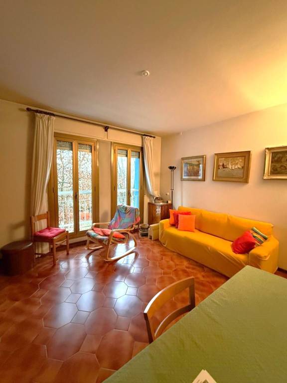 appartamento in vendita a Milano in zona Gratosoglio