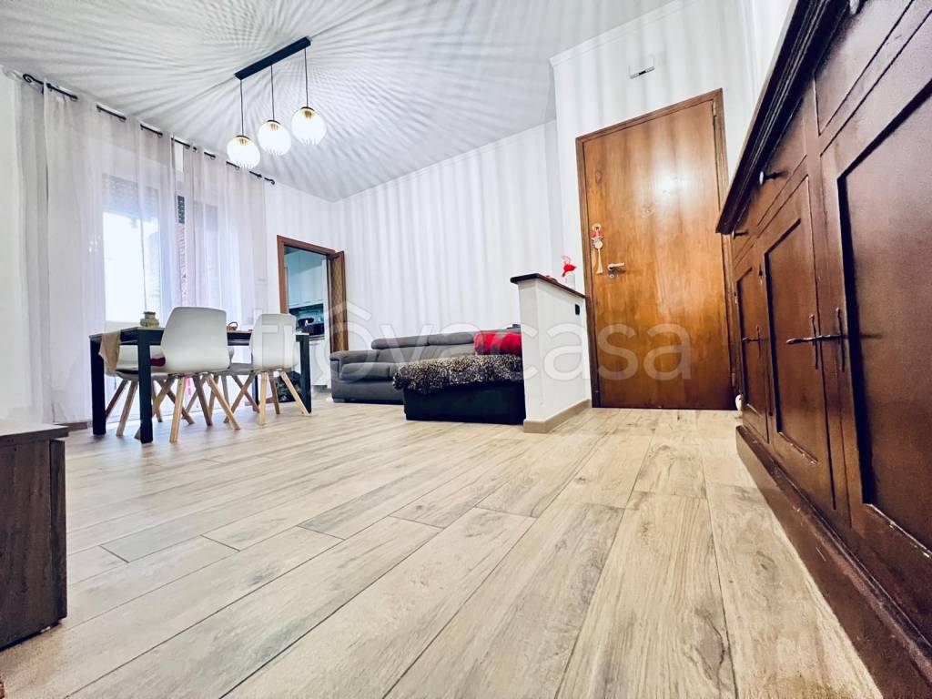 appartamento in vendita a Milano in zona Affori